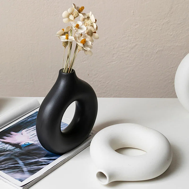 Donut Shape Single Flower Pot