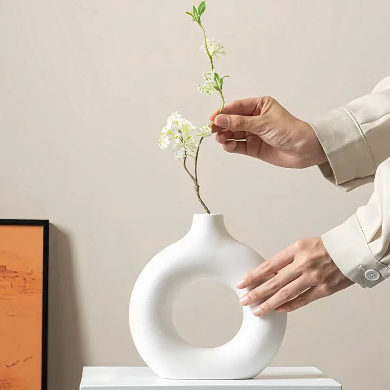 Donut Shape Single Flower Pot
